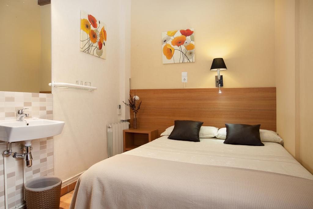Pension Mariluz Barcellona Camera foto