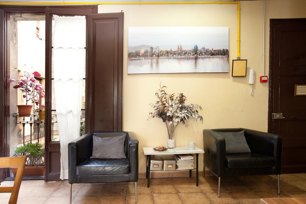 Pension Mariluz Barcellona Esterno foto